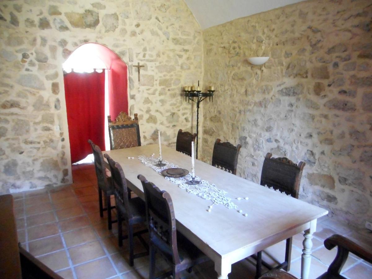 Logis De La Meschaussee, Dans Donjon Du Xie Siecle Canet  Экстерьер фото